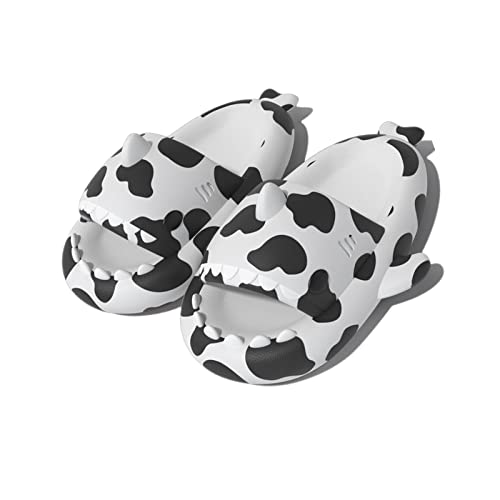 Hokuto Cute Pirate Shark Slippers, Superweiche Rutschfeste Hai-Slides, Massage-Hai-Wolken-Hausschuhe FüR (White cow, adult, numeric_40, numeric_range, eu_footwear_size_system, numeric_41, medium) von HOKUTO