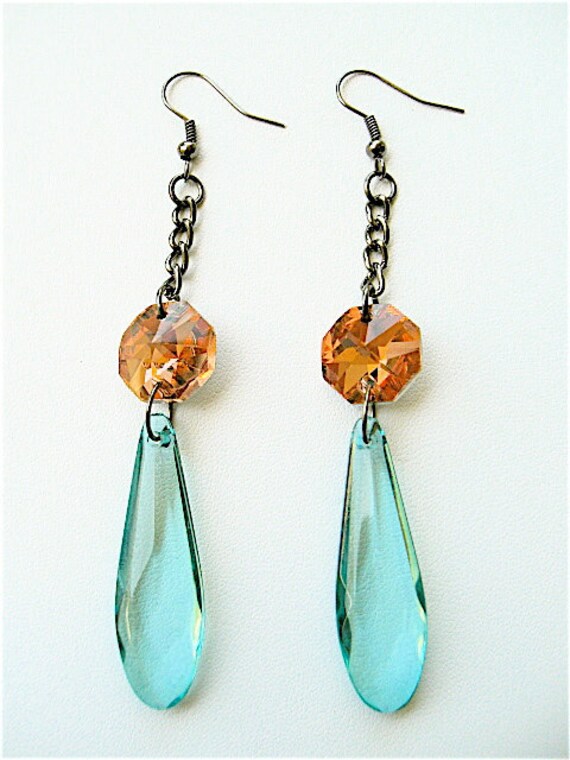 Türkis Lucite Teardrop Ohrhänger. Handgefertigt in Meinem Los Angeles Studio. Geschenkbox & Webband Inklusive. Das Perfekte Geschenk Türkis Lucite Teardrop Ohrhänger. Handgefertigt in Meinem Los Angeles Studio. Geschenkbox & Webband Inklusive. Das Perfekte Geschenk von HOLLYWOODCAMEO