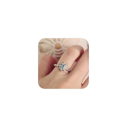 Zierlicher blauer Kristallring für Damen, Modeschmuck, 925er Sterlingsilber, schlicht, quadratisch, Verlobungsring, Ewigkeit, Edelsteinring, Damenmodeschmuck, Größe 8# Zierlicher blauer Kristallring für Damen, Modeschmuck, 925er Sterlingsilber, schlicht, quadratisch, Verlobungsring, Ewigkeit, Edelsteinring, Damenmodeschmuck, Größe 8# von HONGCAIHU