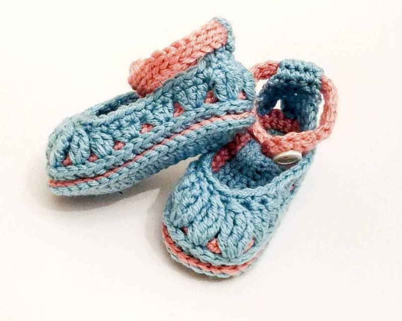 Babyschuhe Für Mädchen Baby Häkeln Schühchen Bleiben Auf, Kleinkind Kleidung, Mädchen, Babyschuhe, Baby-Mädchen-Geschenk-Ideen von HOOKEDonCrochetEMILY