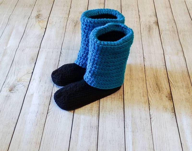 Pantoffel Stiefel, Slipper Stiefel Für Frauen, Stiefeletten, Stiefeletten Hausschuhe, Hausschuhe Damenhausschuhe von HOOKEDonCrochetEMILY