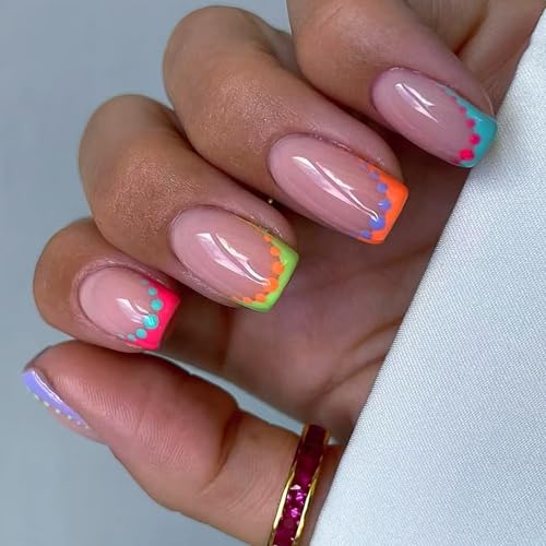 Kurze quadratische Nägel, künstliche Nägel, zum Aufkleben, zum Aufkleben, künstliche Nägel für Damen und Mädchen von HOOLRZI