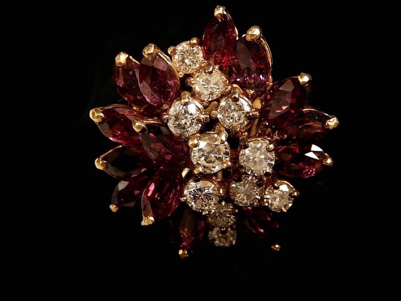 Rubinring Mit Rubin 1056Bb269 von HPSJEWELERS