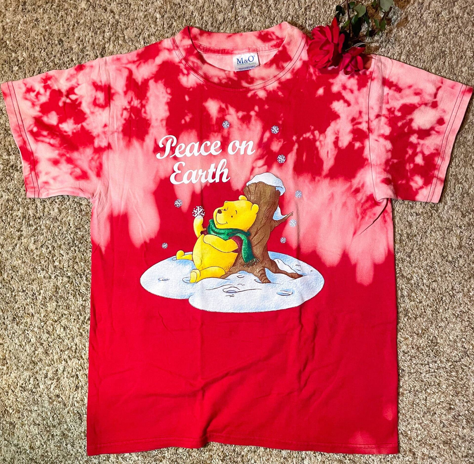 Winnie The Pooh Winter Time Sparkle Tshirt/Tie Dye Shirt/Damen/Glitzernd/ von HRAVEVintage