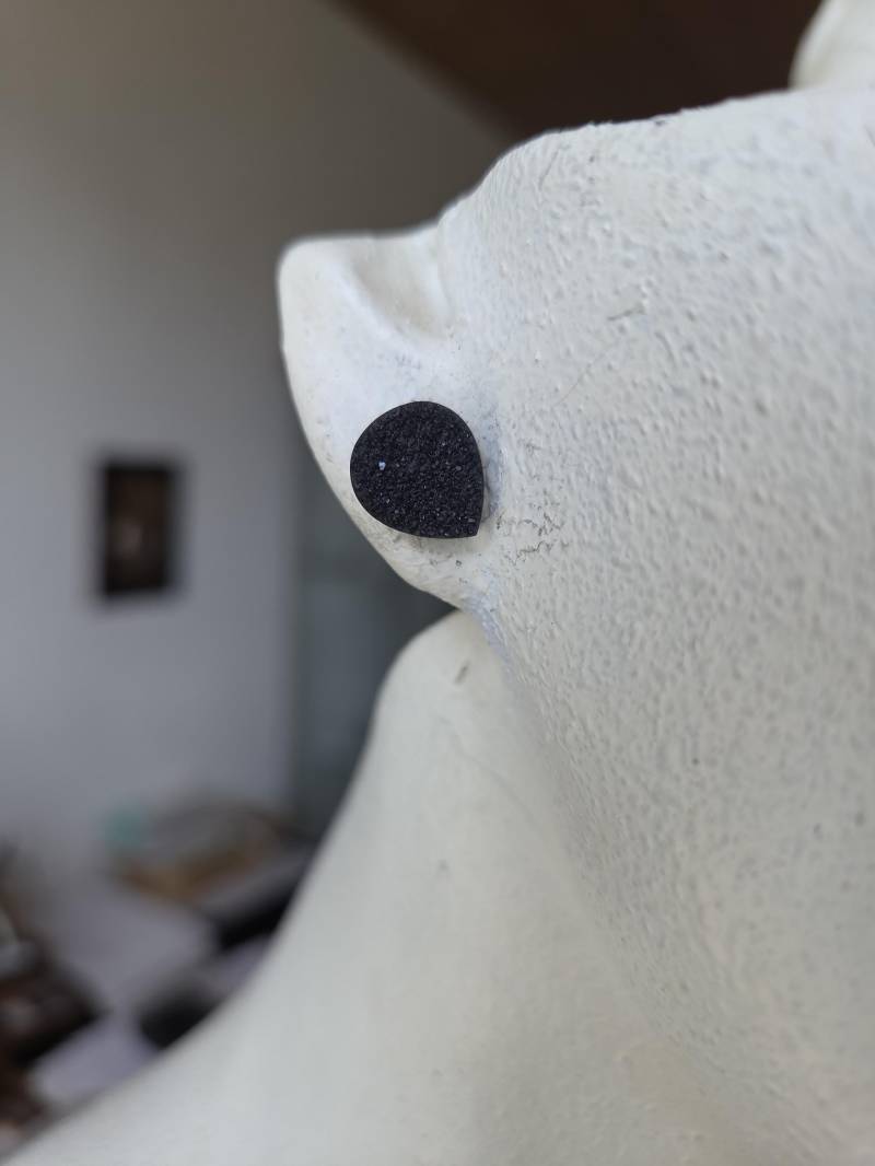 Kleine Ohrstecker Aus Onix Mit Sterlingsilberbrisur von HSSSchmuckSchmiede