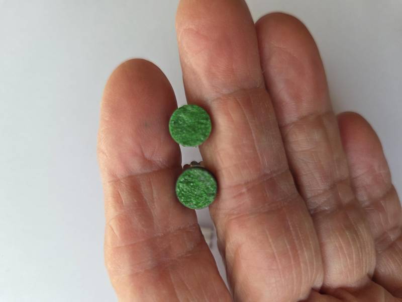 Kleine Ohrstecker Aus Uwarowith Mit Sterlingsilberbrisur von HSSSchmuckSchmiede