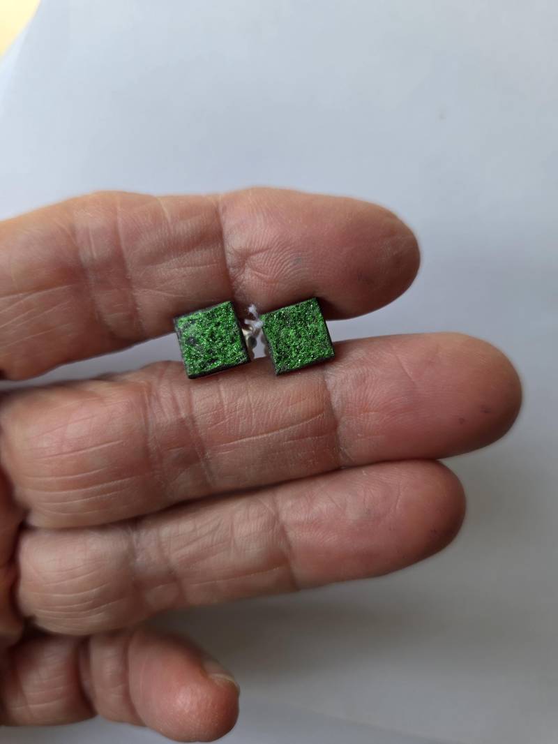 Kleine Ohrstecker Aus Uwarowith Mit Sterlingsilberbrisur von HSSSchmuckSchmiede