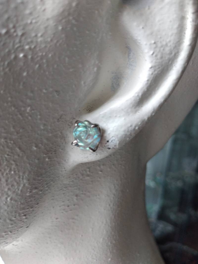 Ohrstecker Aus Sterlingsilber Mit Labradorith-Blüten von HSSSchmuckSchmiede