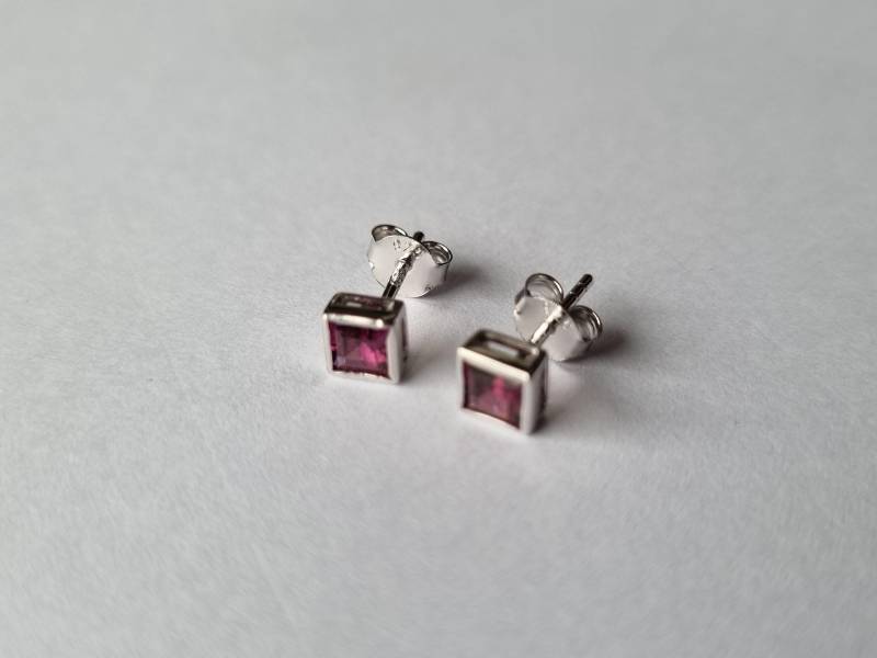 Ohrstecker Aus Sterlingsilber Mit Rodolithcarrees von HSSSchmuckSchmiede