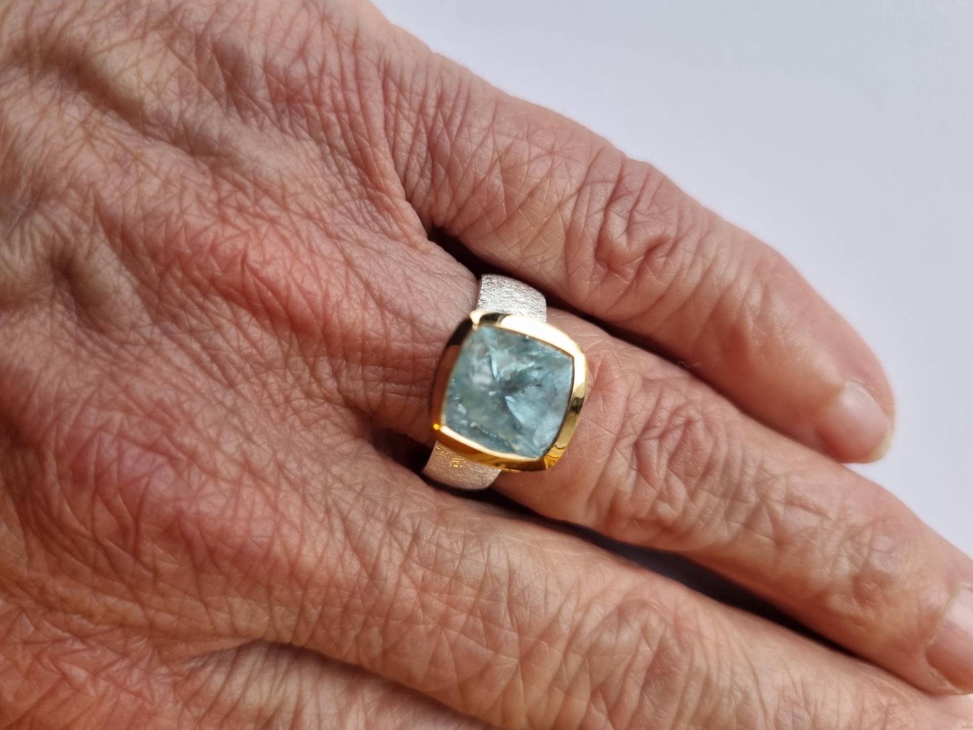 Ring Aus Sterlingsilber Mit Aquamarin von HSSSchmuckSchmiede