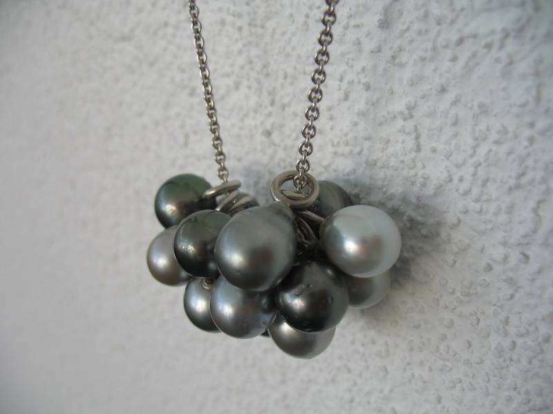 Träubel 4 - 6 Anhänger Aus Tahitiperle Mit Silberöse von HSSSchmuckSchmiede