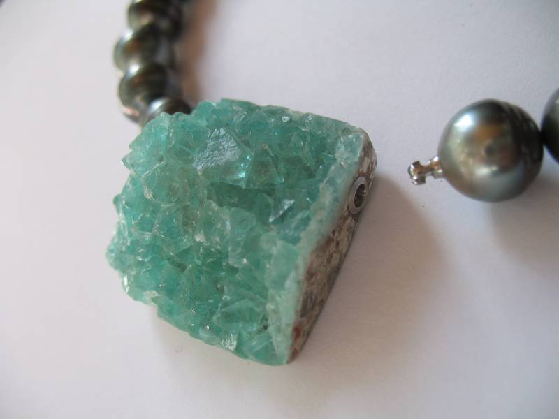 Wechselmechanik Schloss Besonderheit Selten Fluoritkristallrasen von HSSSchmuckSchmiede