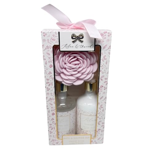 Relax & Unwind Samt-Rosen-Geschenkset - 3 Verwöhnstile - Bad & Körper Geschenkset mit Duschgel, Lotion, Handcreme & Puff - Geburtstage, Muttertag & Weihnachten HTUK (Bad und Duschset) von HTUK