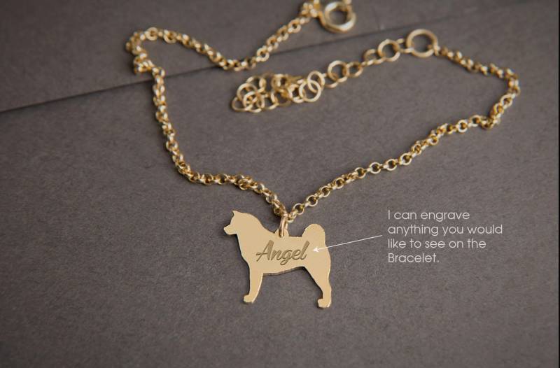 Personalisiertes Akita Armband Gravierter Sterling Silber Hundeanhänger Personalisiertes Akita Armband Gravierter Sterling Silber Hundeanhänger von HUDOCA