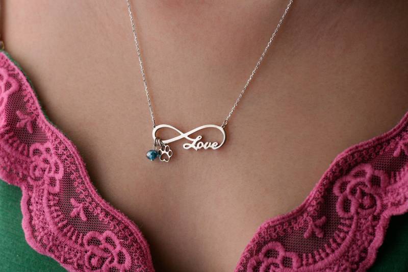 sterling Silber Infinity Liebe Halskette - Personalisierte Haustier Name von HUDOCA