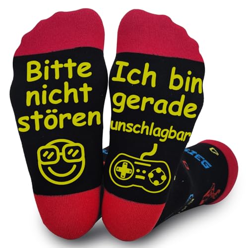 Lustige Socken Gaming Socken Gamer Coole Geschenk Happy Socks Mit Spruch Bitte Nicht Stören Ich Bin Gerade Unschlagbar Für Zocker Männer Herren Frauen Damen Weihnachts Erntedankfest,Schwarz Rot von HUETIDE