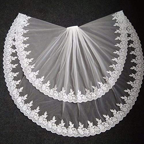Kurzer, zweistufiger Schleier mit bestickter Spitze und Kamm in Elfenbein, for die Hochzeit im Boho-Stil(Ivory) von HUFFA