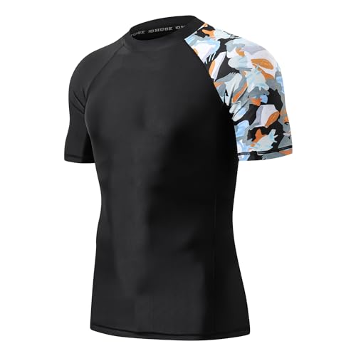 HUGE SPORTS Herren Kurzarm Skins Rash Guard Shirt Sonnenschutz Rashguard Schwimmshirt Schnell Trocknend Badeshirts (Tarnfarbe Schwarz, S) von HUGE SPORTS