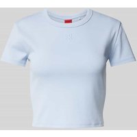 HUGO Cropped T-Shirt mit Label-Print in Hellblau, Größe L von HUGO