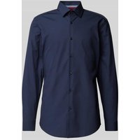 HUGO Slim Fit Business-Hemd mit Kentkragen Modell 'Koey' in Marine, Größe 40 HUGO Slim Fit Business-Hemd mit Kentkragen Modell 'Koey' in Marine, Größe 40 von HUGO