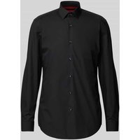 HUGO Slim Fit Business-Hemd mit Kentkragen Modell 'Koey' in Black, Größe 38 von HUGO