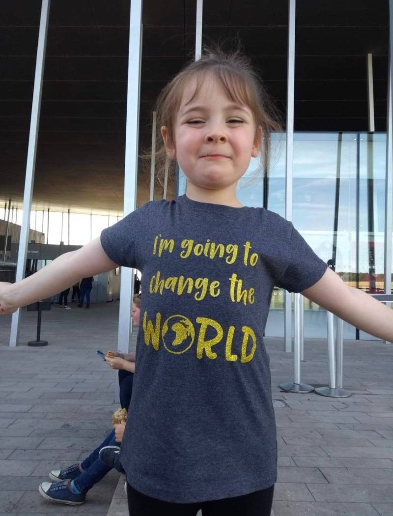 Ich Werde Die Welt Verändern Mädchen Tshirt - Glitzer Top Kinder Girl Power Ermächtigung von HUGsbyLou