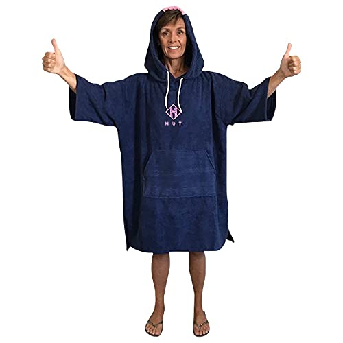 HUT Premium Umkleideponcho mit Kapuze für Freiwasserschwimmen/Surfen/Strand - Schnelltrocknender Poncho aus leichter Mikrofaser für Frauen, Männer und Kinder - Blau/Rosa (Groß) von HUT