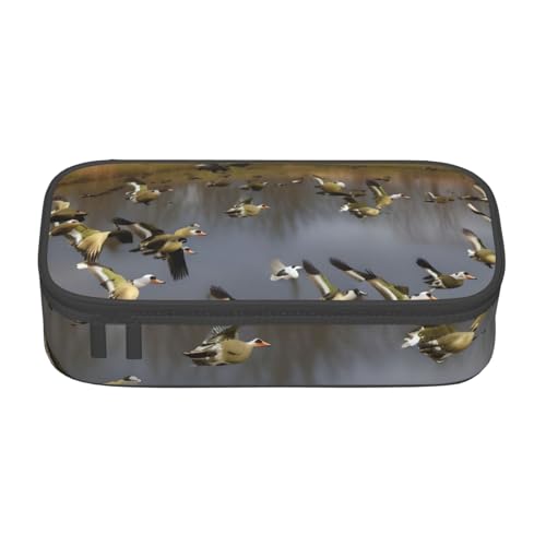 HVTTIOR Federmäppchen mit Jagd-Motiv "fliegende Wildenten" mit großem Fassungsvermögen, 21,6 x 5,1 x 9,4 cm, funktionale Tasche für Damen von HVTTIOR