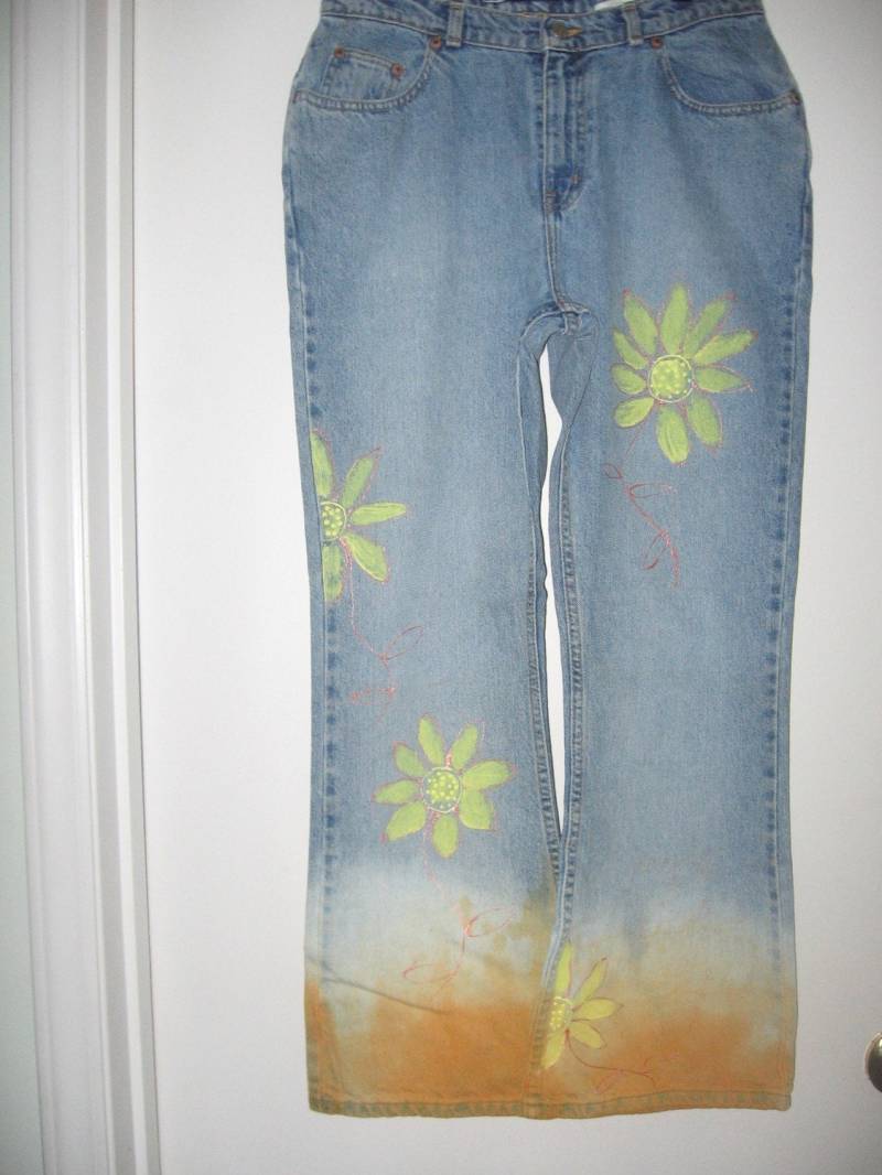 Upcycling Maßgeschneiderte Batik Handbemalte Jeans Ellemenno Größe 13/29 von HWSCreations