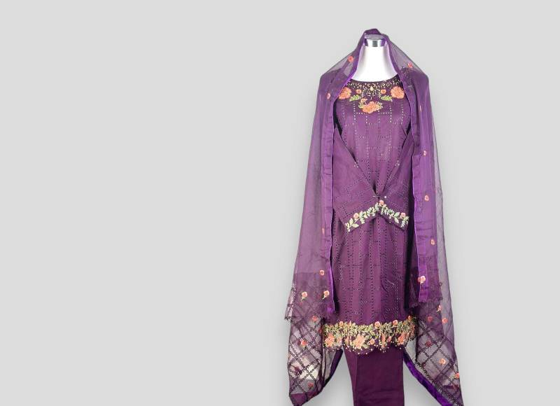 Handgefertigtes Punjabi Dress Set Traditionelles Kurti, Salwar, Dupatta Handgefertigtes Punjabi Dress Set Traditionelles Kurti, Salwar, Dupatta von HWSGlobal