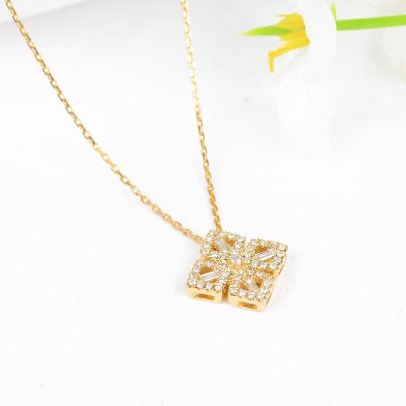 Diamant Glücksklee Anhänger Halskette in Massivem 18K Gold/Custom Fine Jewelry/Personalisierung Design/Geschenk Für Frauen Und Mädchen von HXJewelry