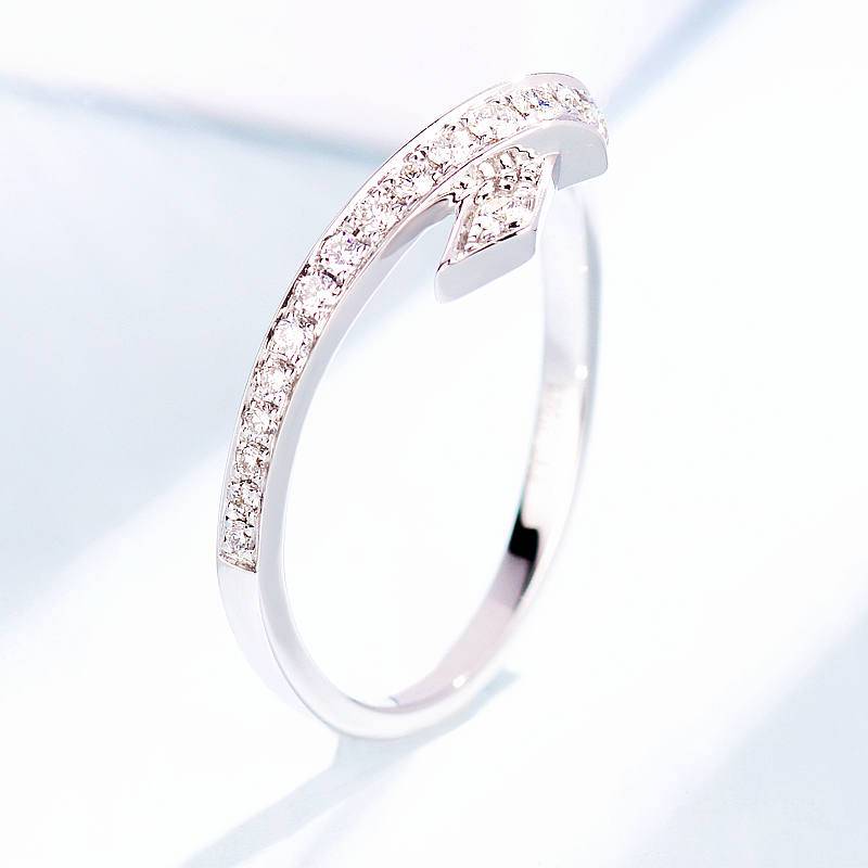 Diamant Kreuz Ring in Massivem 18K Gold/Halbe Ewigkeit Ehering/Personalisierter Schmuck/Personalisierung Design/Geschenk Für Frauen Und Mädchen von HXJewelry