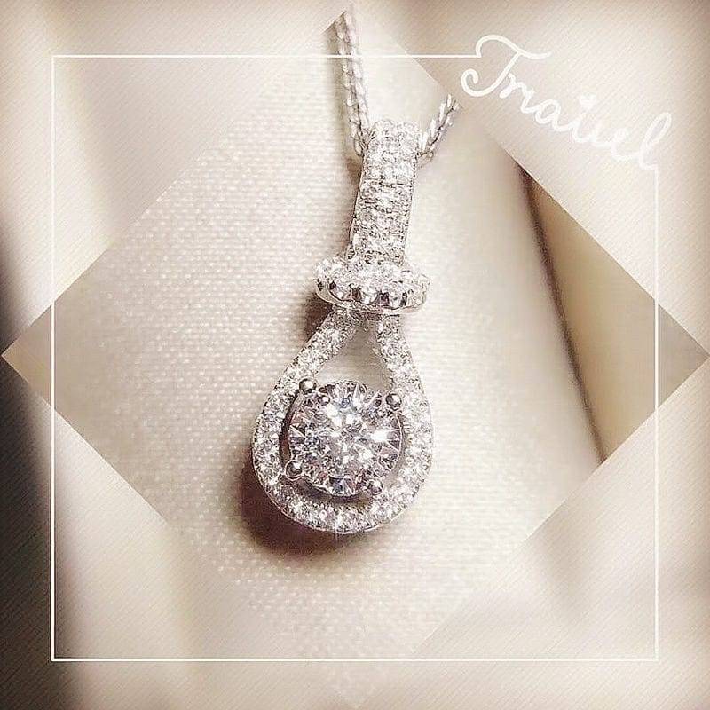 Diamant Tropfen Krawatte Knoten Anhänger Halskette in 18K Gold/Custom Fine Jewelry/Personalisierung Design/Geschenk Für Frauen Und Mädchen von HXJewelry