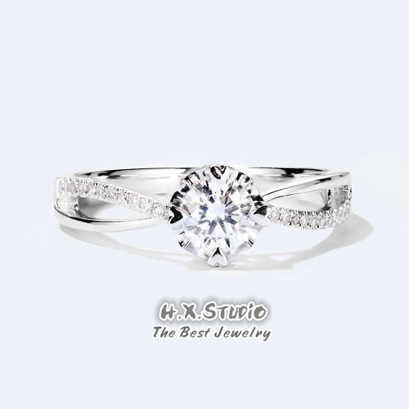 Kreuzband Solitär Gia Diamant Ring in Massivem 18K Gold/Verlobungsring/Personalisiertes Design/Geschenk Für Frauen Und Mädchen von HXJewelry