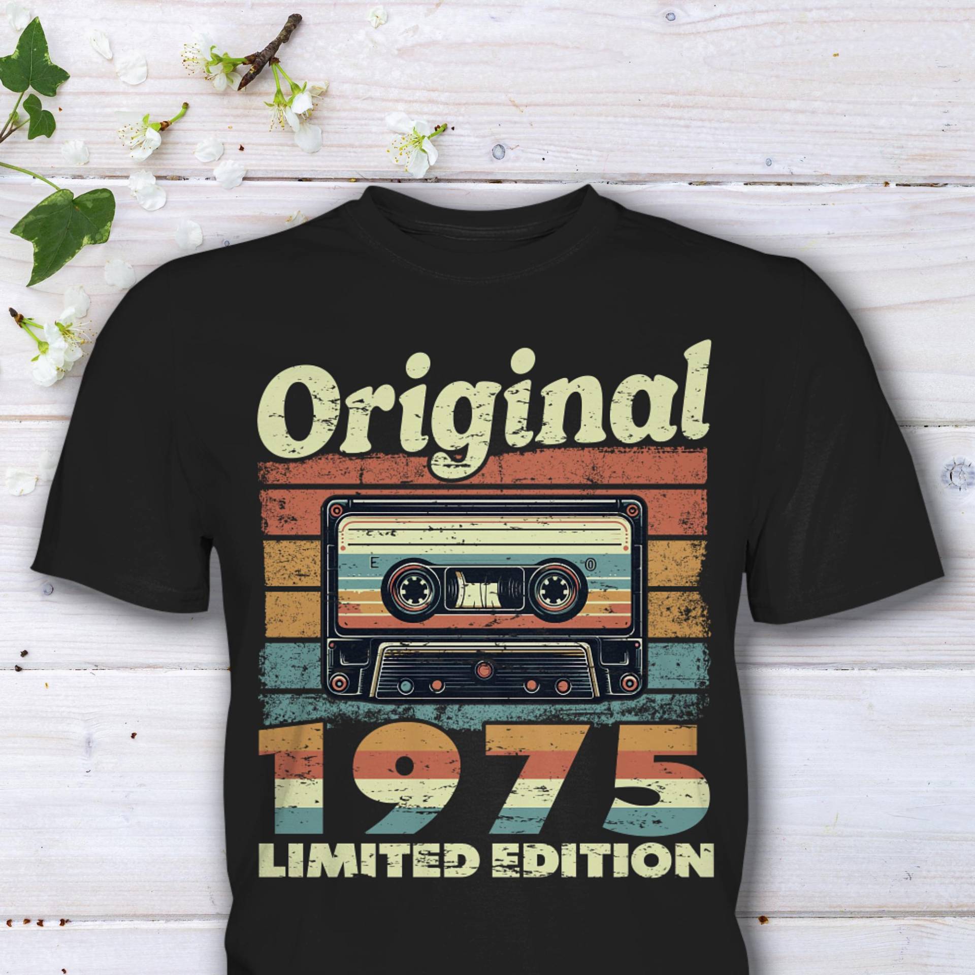 50. Geburtstag Geschenk 1975 Limited Edition T-Shirt 50. Geburtstag Geschenk 1975 Limited Edition T-Shirt von HaLiLuDesigns