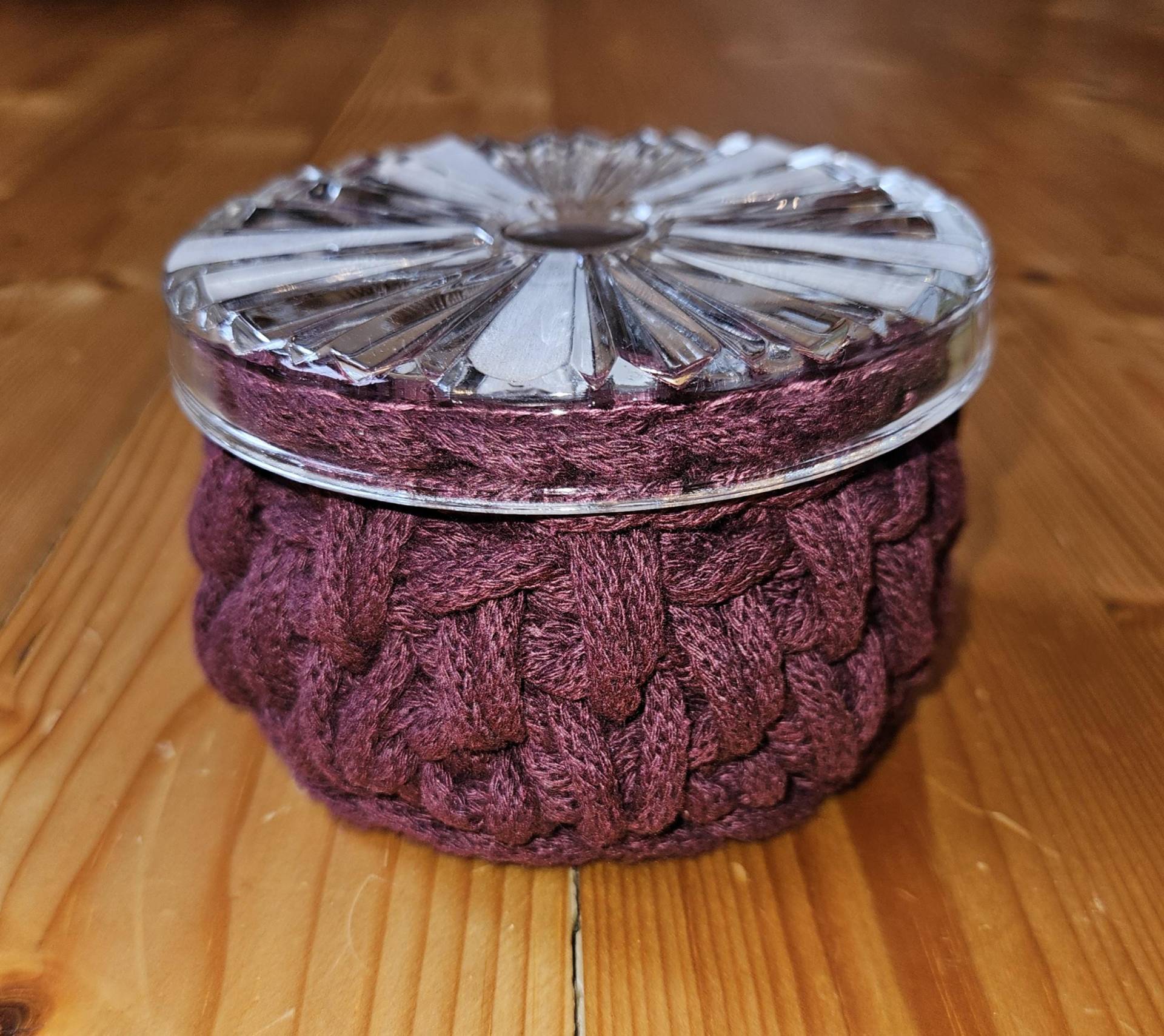 Schmuckdose Schmuckkästchen Weihnachtsgeschenk Häkel Dose Mit Deckel Schatulle Utensilo Box Aufbewahrung Schmuckbox Geschenk Makramee von HaaseDesignUnikate