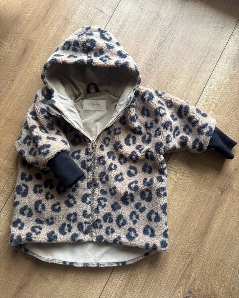 Teddy Jacke Für Kinder, Kinderjacke, Übergangsjacke, Kindermantel, Teddyjacke, Teddyplüschjacke, Teddyplüsch Jacke, Leojacke, Leo Teddy Jacke Für Kinder, Kinderjacke, Übergangsjacke, Kindermantel, Teddyjacke, Teddyplüschjacke, Teddyplüsch Jacke, Leojacke, Leo von Haaselein