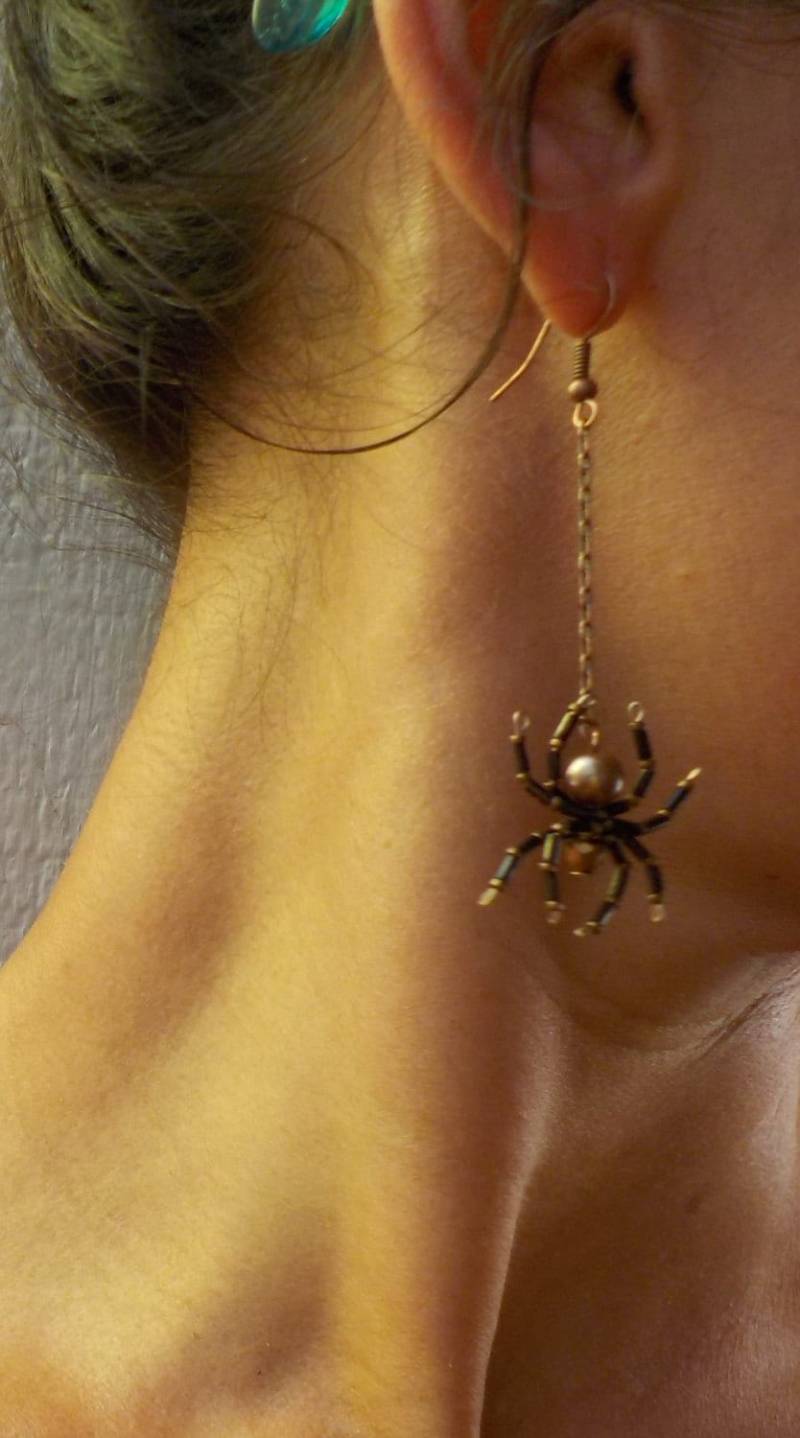 Spinnen Perlen Ohrhänger Halloween Goth Gruseliger Krabbelschmuck Spinnen Perlen Ohrhänger Halloween Goth Gruseliger Krabbelschmuck von HacktBellydance