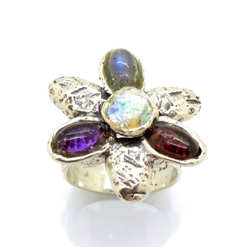 Silber Blumen-Edelstein-Ring Mit Hämatit, Granat Und Labradorit von Hadas1951