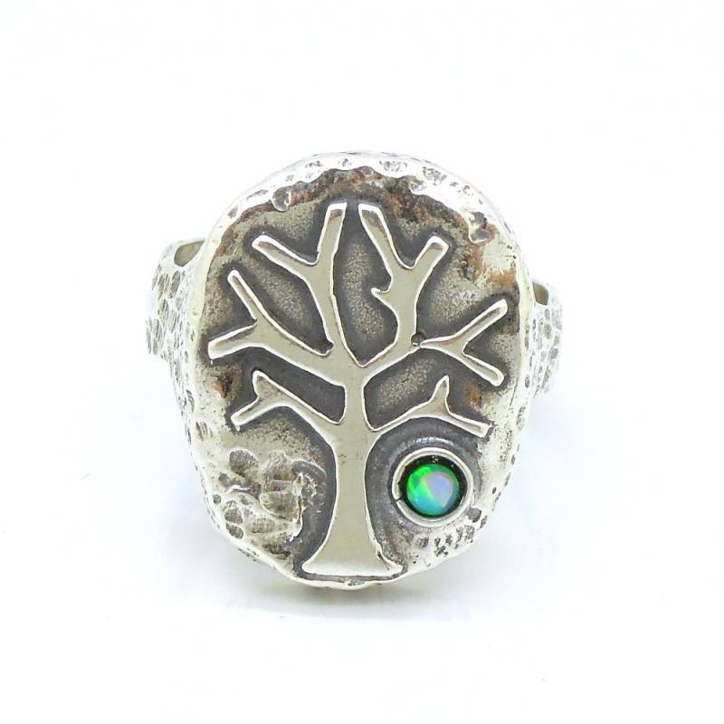 sterling Silber Baumring Mit Einem Opal von Hadas1951