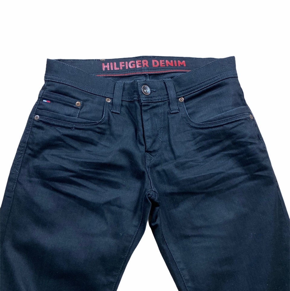 Vintage Tommy Hilfiger Schwarz Denim Jeans von HadrianVintage