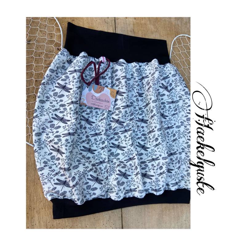 Ballonrock " Libelle Liebling Schwarz Weiß Damen Rock Hüftrock von Haekelguste