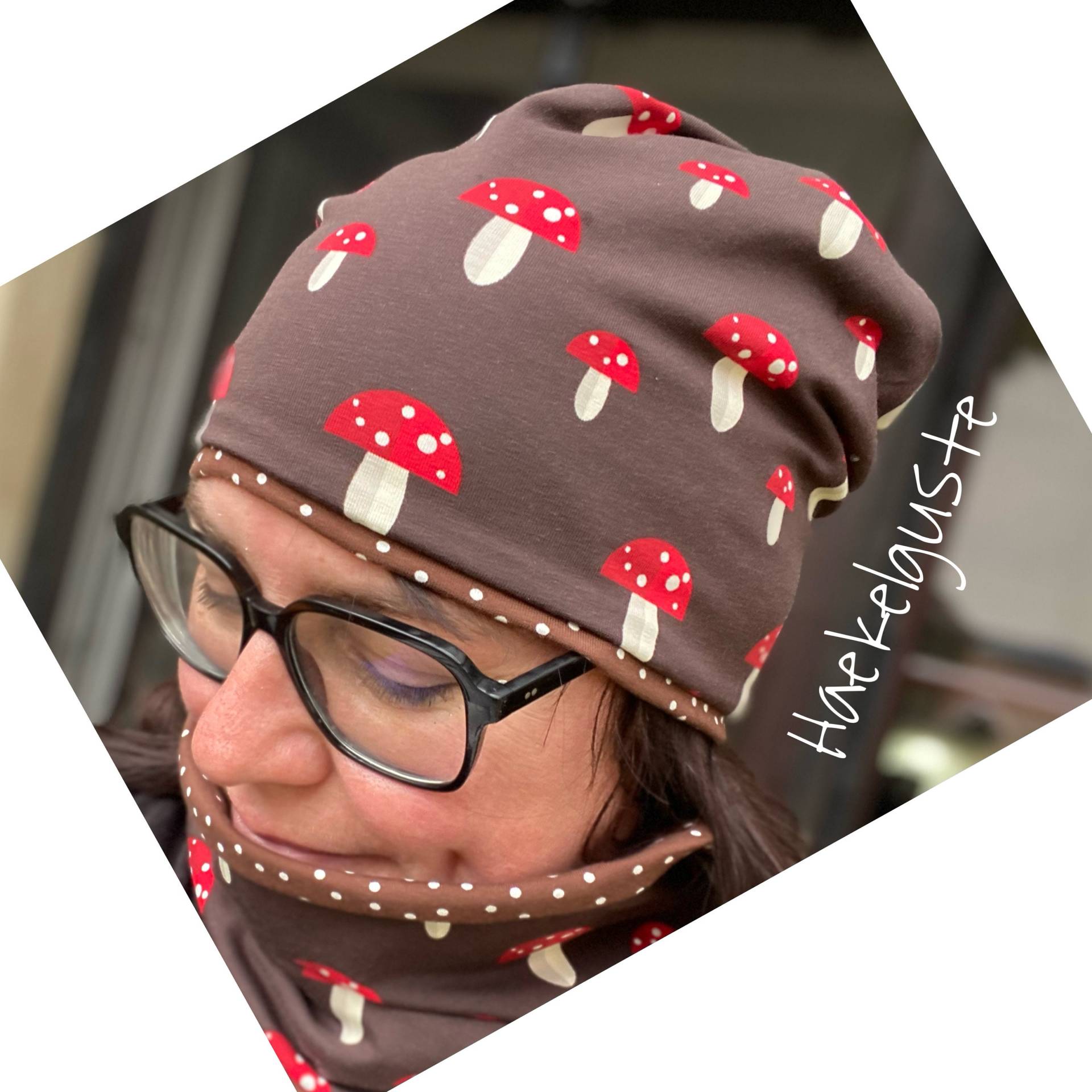 Beanie " Pilz Mütze O. Loop Damen Longbeanie Braun Set Herbst Übergang Beanie " Pilz Mütze O. Loop Damen Longbeanie Braun Set Herbst Übergang von Haekelguste