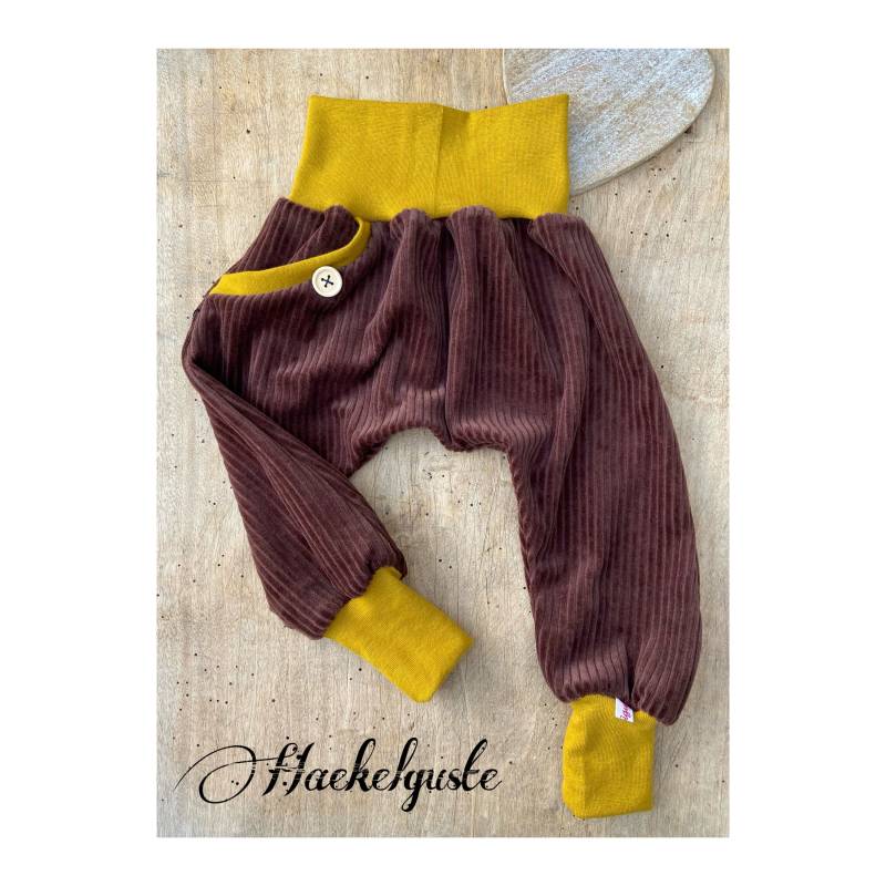 Bio Cordnicky " Knöpfchen Pumphose Sarouelhose Kinder Unisex Jogger Pants von Haekelguste
