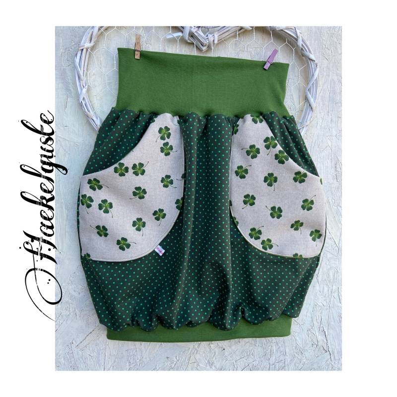 Glücksklee Ballonrock Liebling Grün Punkte Rock Damen Kleeblatt von Haekelguste