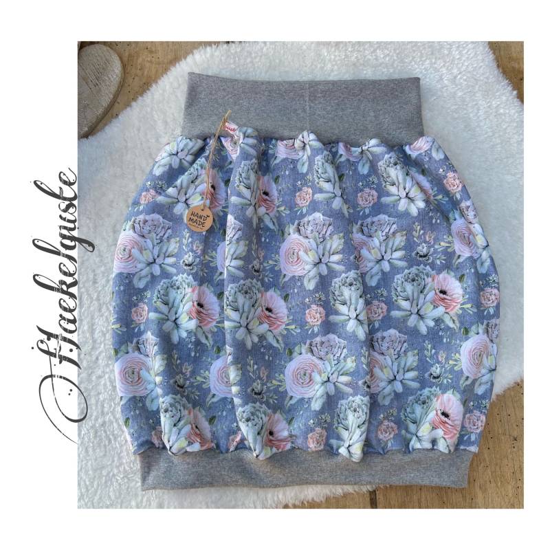 Gr. 42 Ballonrock " Blümchen Taillenrock Rosen Rock Grau von Haekelguste