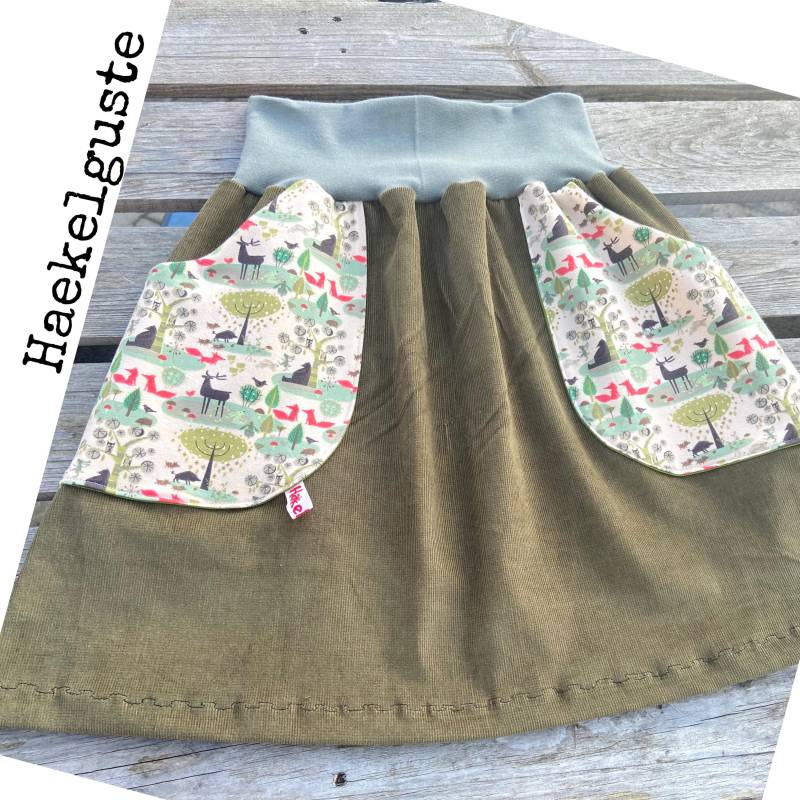 Gr. 42 Cord-Rock Khaki A-Form , Rock Mit Taschen von Haekelguste