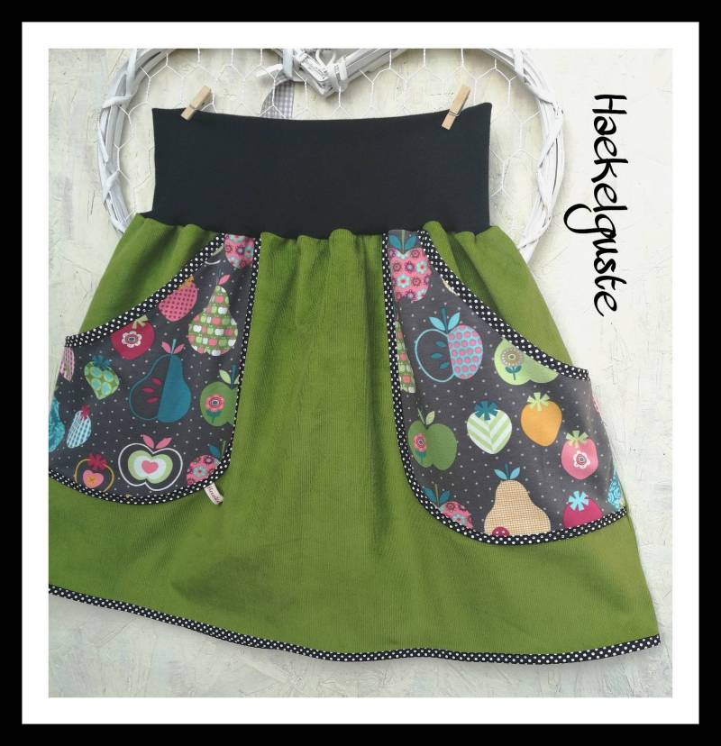 Grüner Rock "Apfel" Cord A-Form Damen Früchte Birne Mit Taschen von Haekelguste