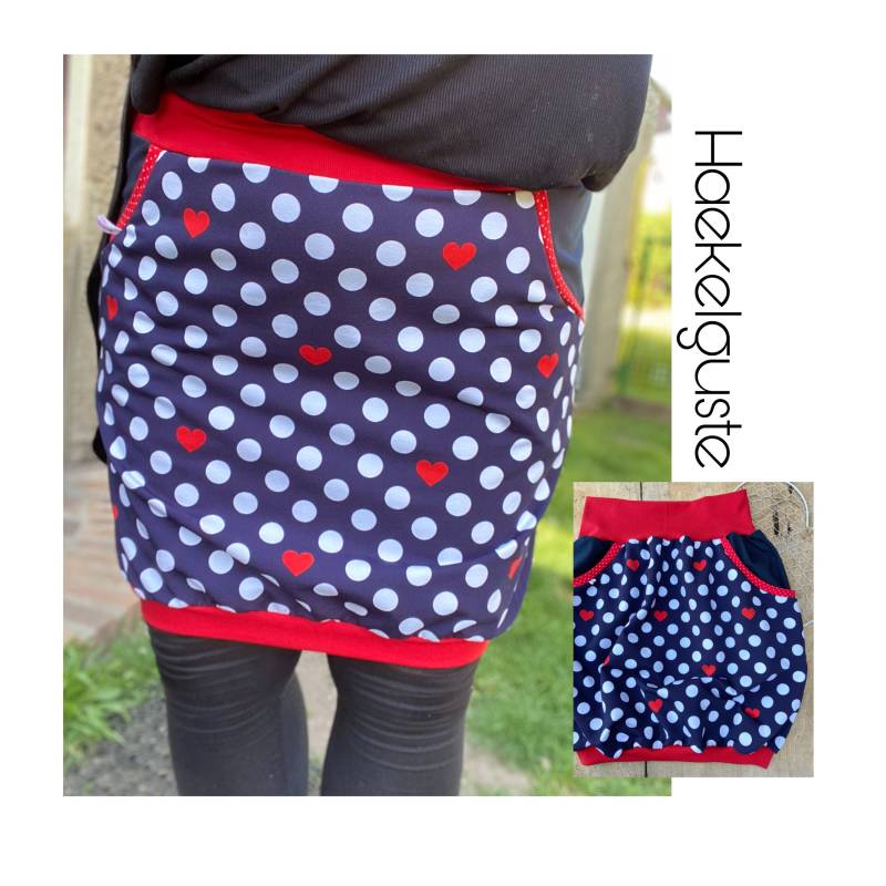 Herzpunkt Dunkelblauer Ballonrock von Haekelguste