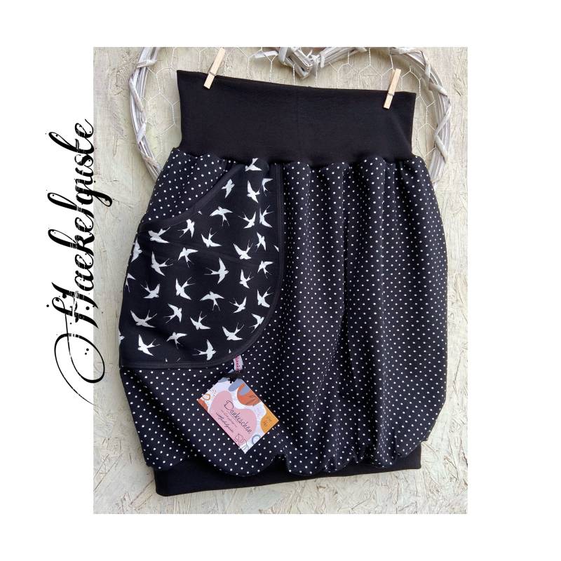 Lieblingsrock " Schwalbe Ballonrock von Haekelguste